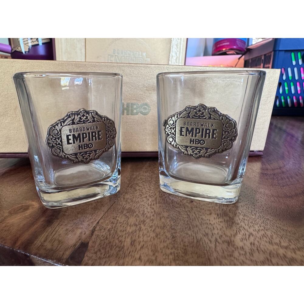 BOARDWALK EMPIRE COLLECTORS EDITION SHOT GLASSES AND DVD - Picture 9 of 13